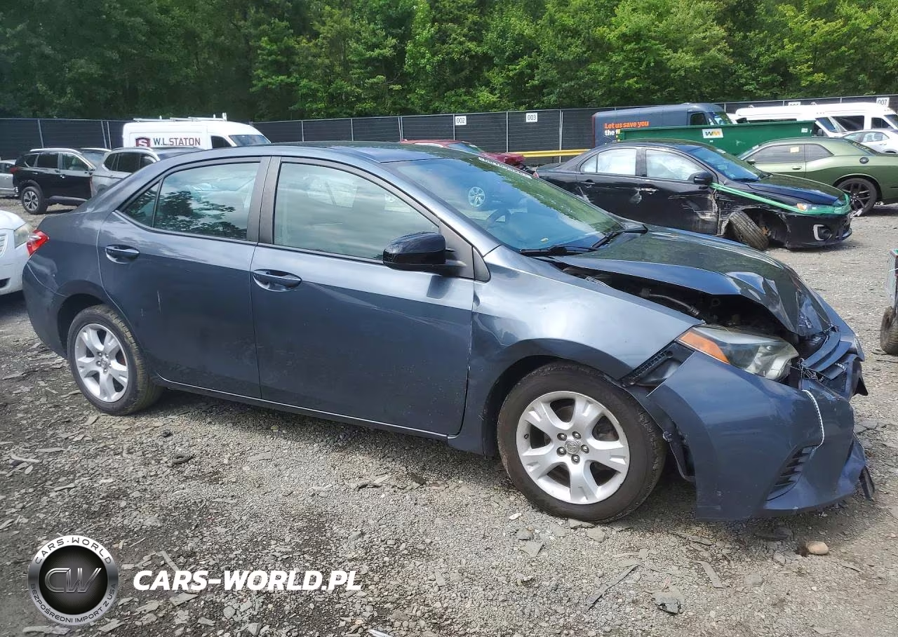2015 Toyota Corolla Le VIN:2T1BURHE7FC236824 - 4