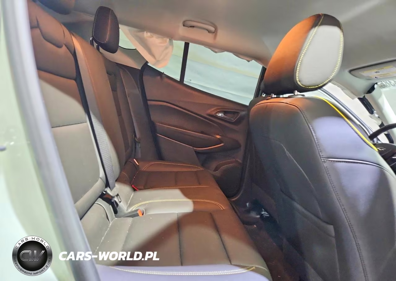 2025 Chevrolet Trax Activ VIN:KL77LKEP1SC263264 - 11