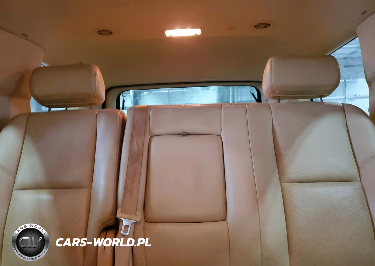 2008 Cadillac Escalade VIN:039929 - 10