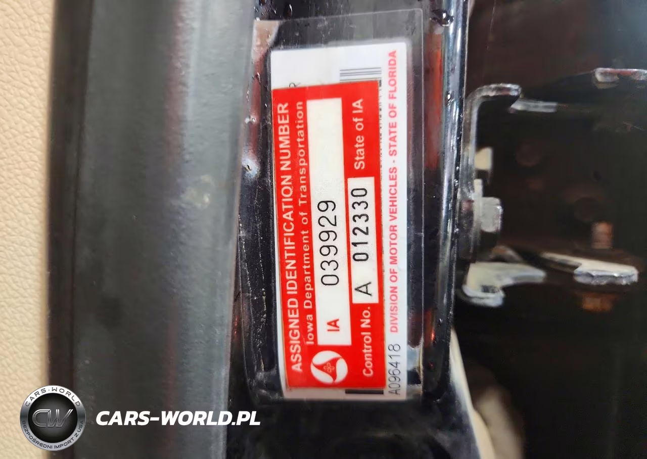 2008 Cadillac Escalade VIN:039929 - 13