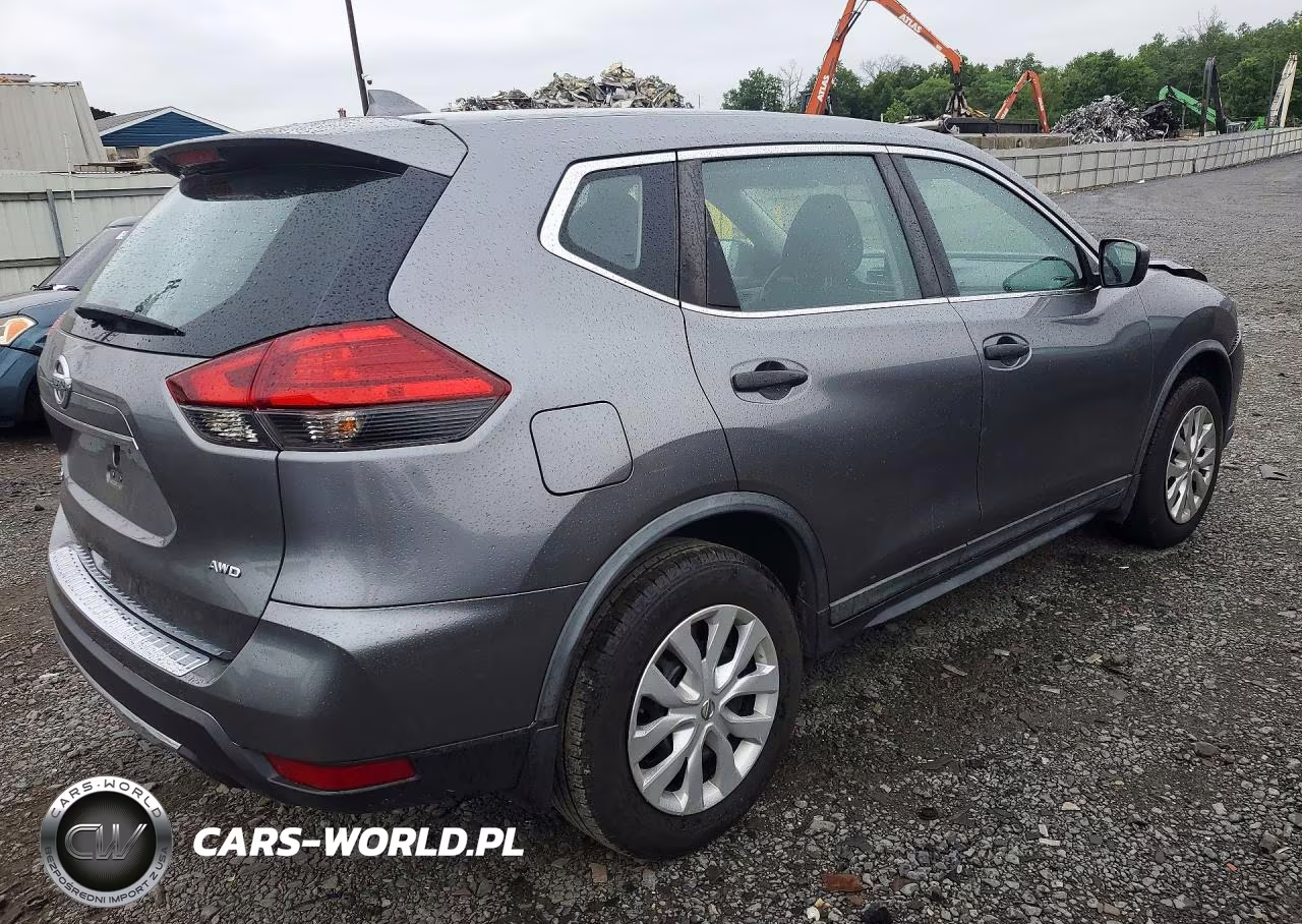 2017 Nissan Rogue S VIN:KNMAT2MV1HP591150 - 3