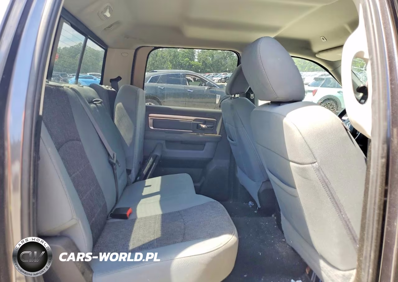 2019 Ram 1500 Classic Slt VIN:1C6RR6LT2KS563930 - 10