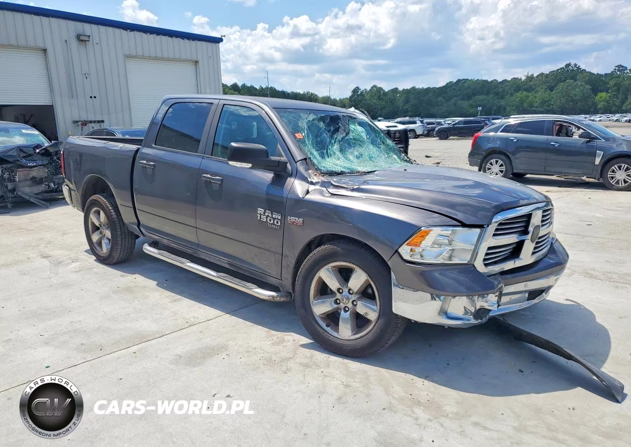 2019 Ram 1500 Classic Slt VIN:1C6RR6LT2KS563930 - 4