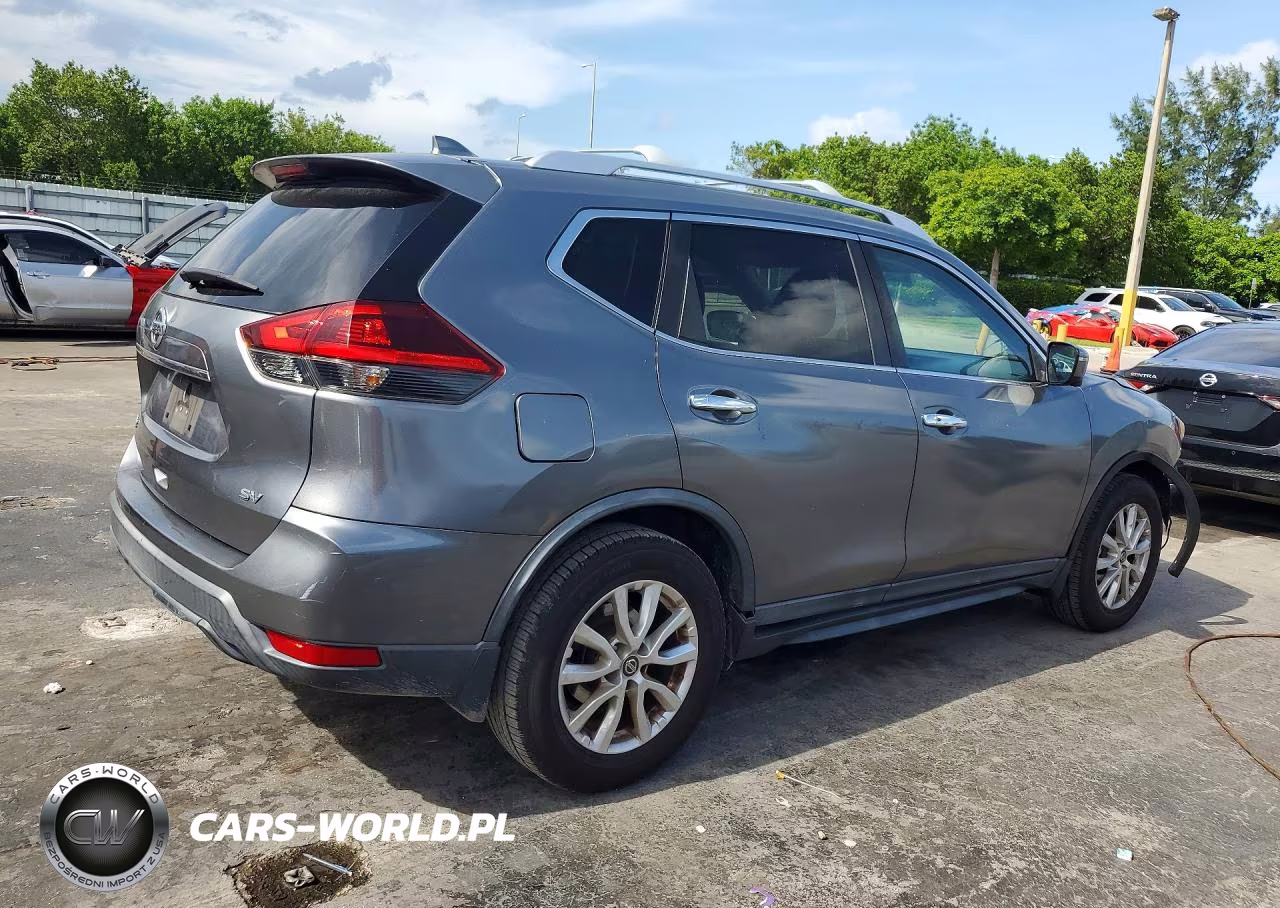 2018 Nissan Rogue Sv VIN:KNMAT2MT5JP530307 - 3