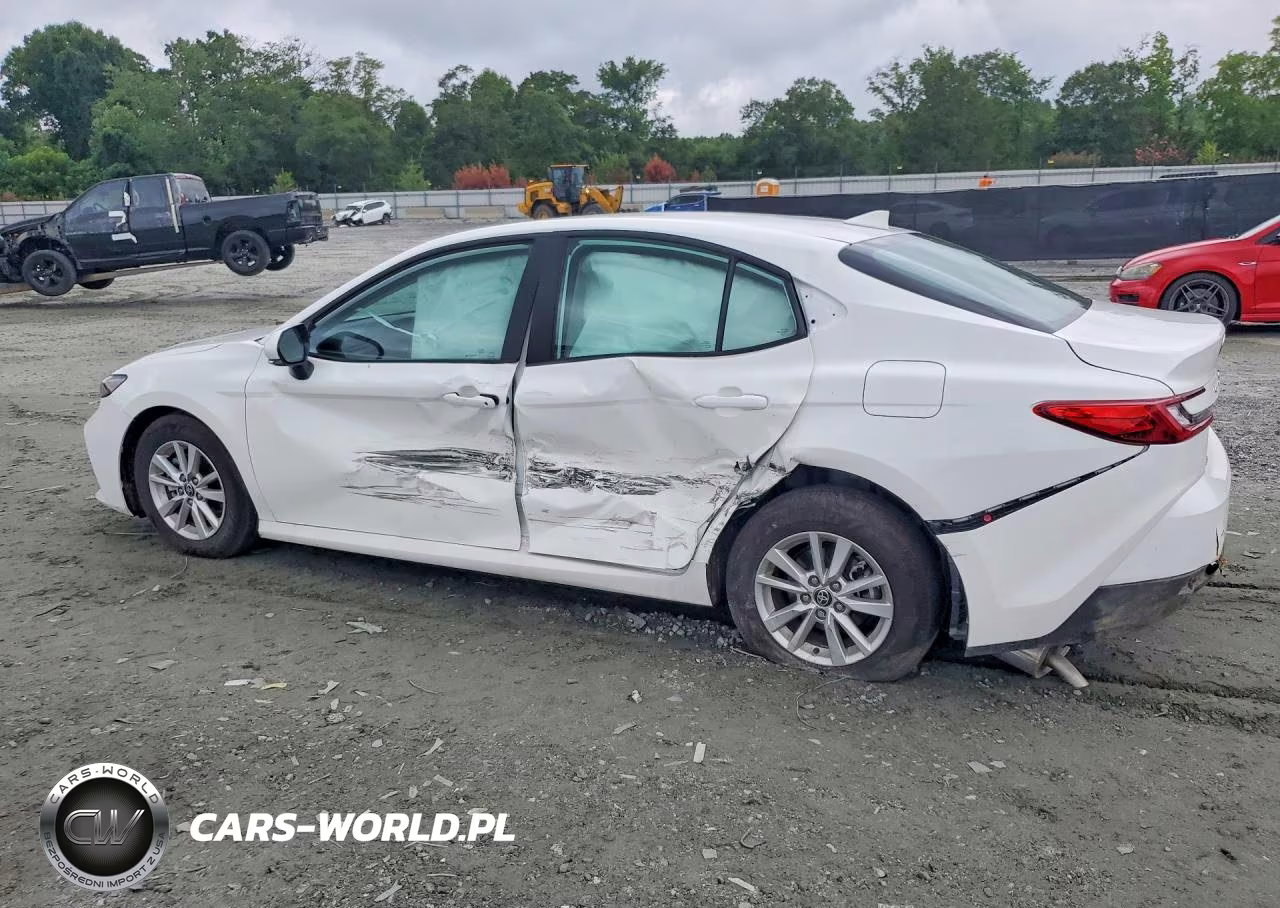 2025 Toyota Camry Le VIN:4T1DAACKXSU160007 - 2