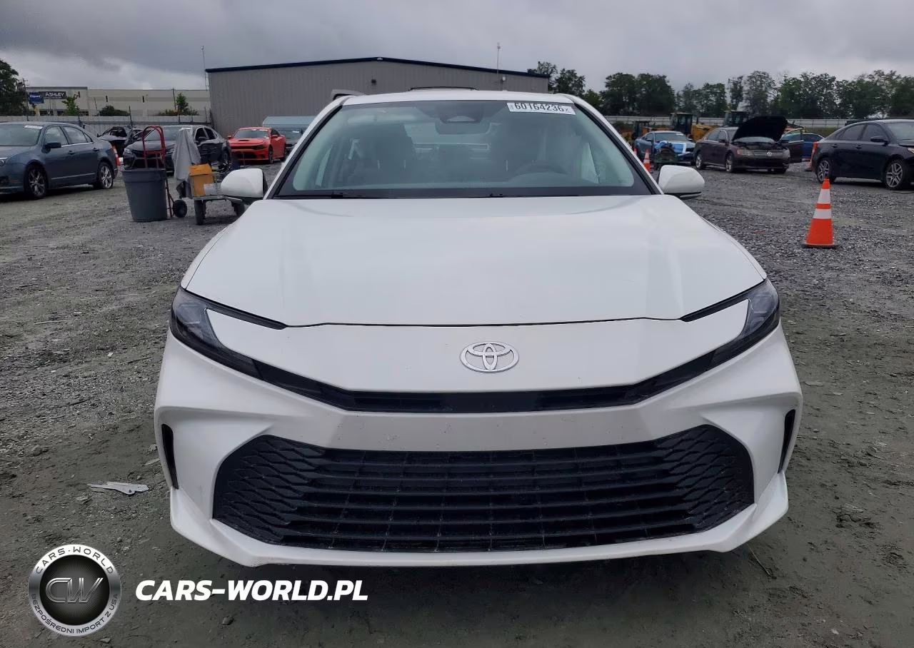 2025 Toyota Camry Le VIN:4T1DAACKXSU160007 - 5