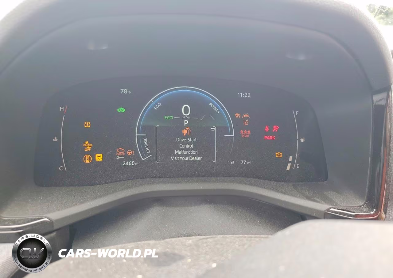 2025 Toyota Camry Le VIN:4T1DAACKXSU160007 - 9