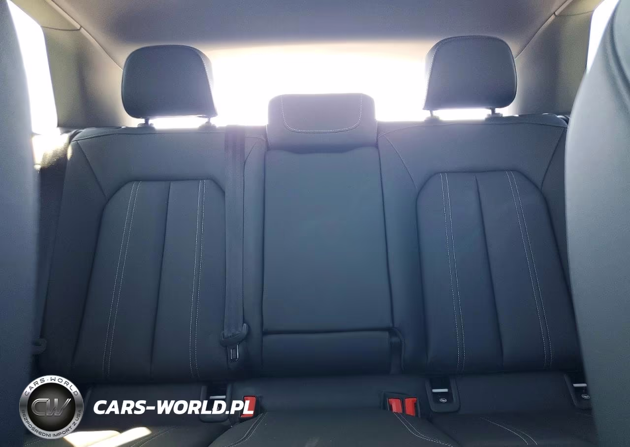 2024 Audi Q4 E-Tron Premium Plus VIN:WA1LUBFZ1RP084606 - 10