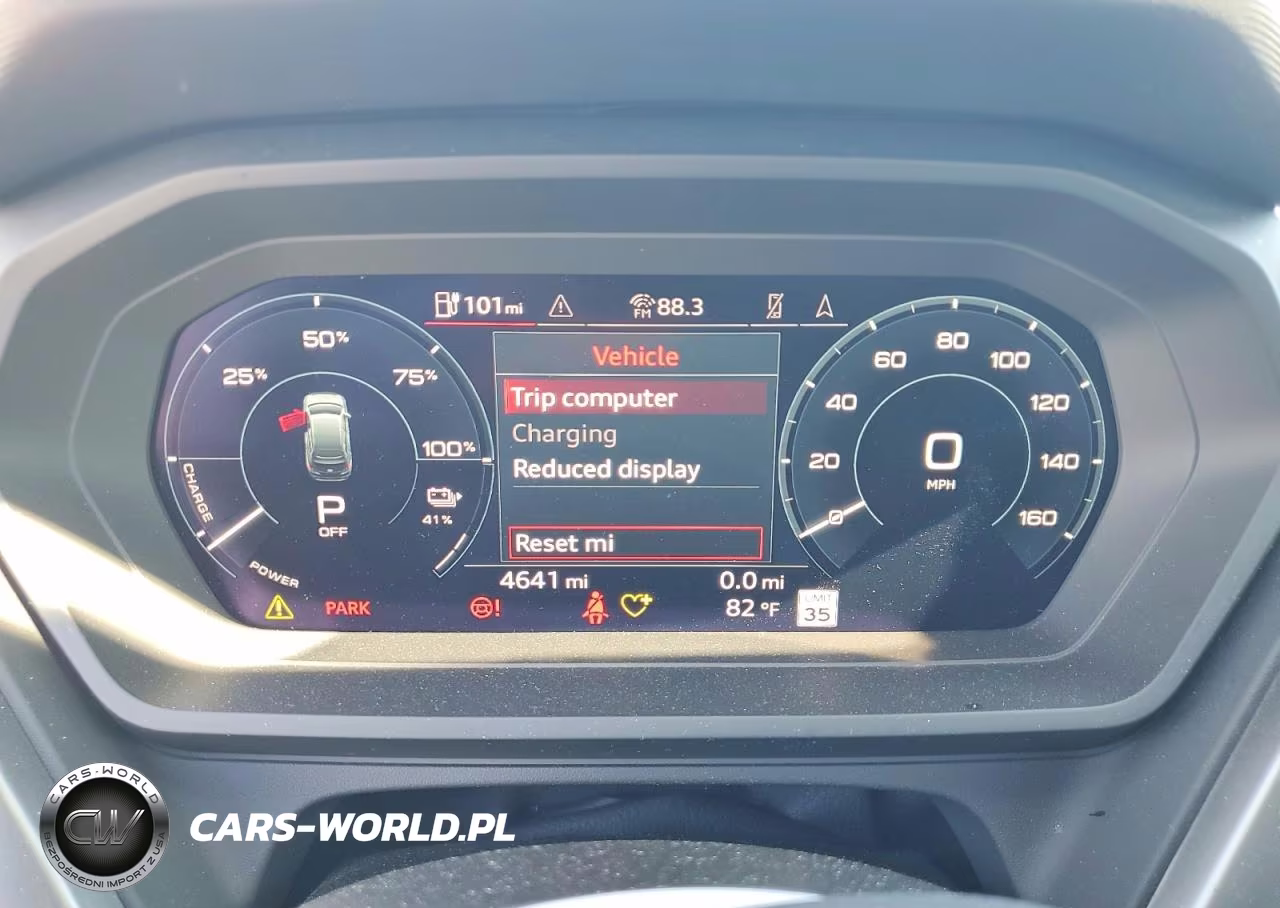 2024 Audi Q4 E-Tron Premium Plus VIN:WA1LUBFZ1RP084606 - 9