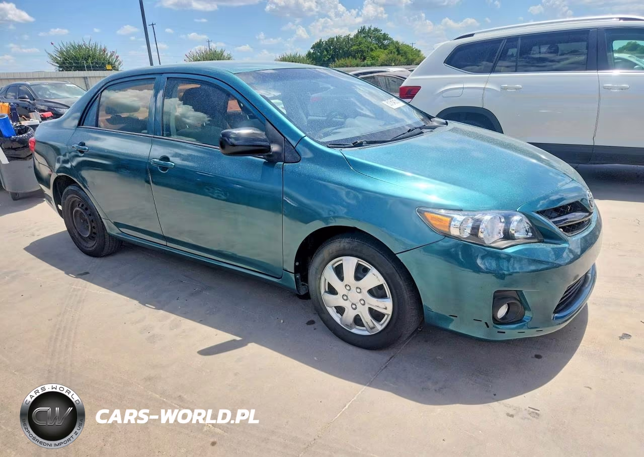 2010 Toyota Corolla Le VIN:2T1BU4EE4AC197867 - 4