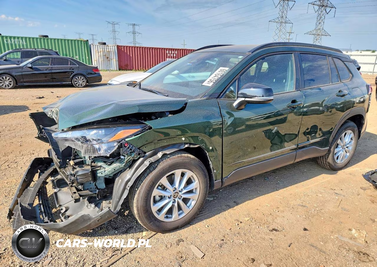 2026 Toyota Corolla Cross Le VIN:7MUCAABG3TV155532 - 1