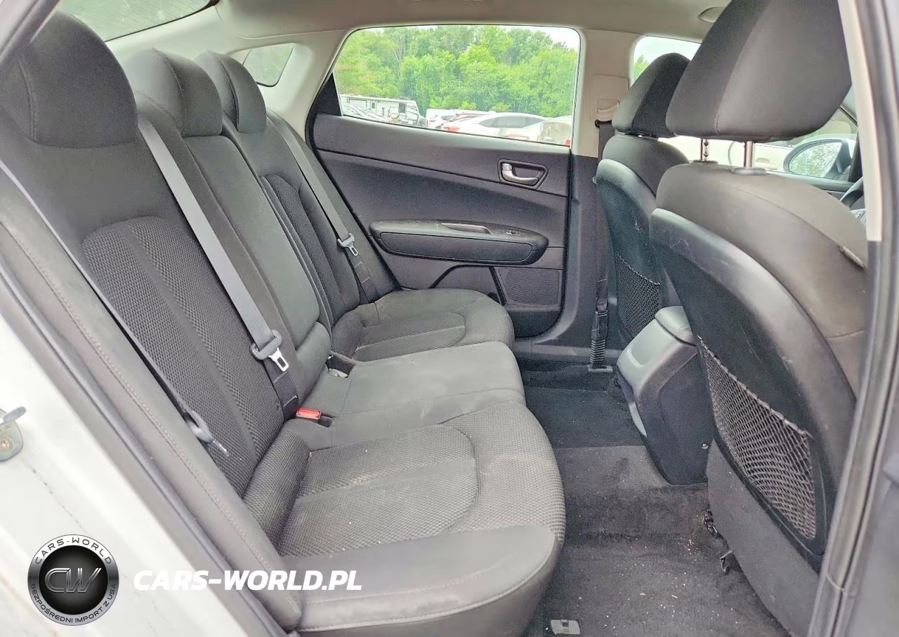 2020 Kia Optima Lx VIN:5XXGT4L37LG384204 - 10