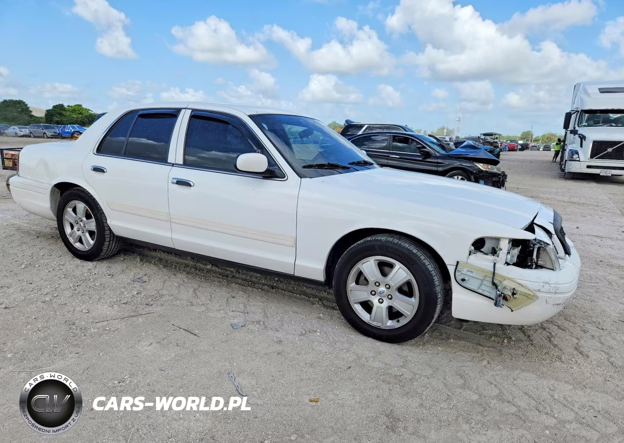 2011 Ford Crown Victoria Lx VIN:2FABP7EV8BX178606 - 4