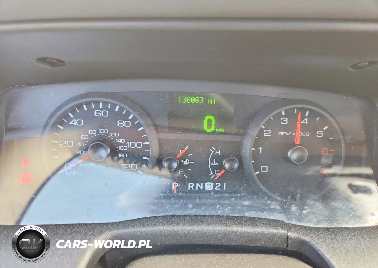2011 Ford Crown Victoria Lx VIN:2FABP7EV8BX178606 - 9