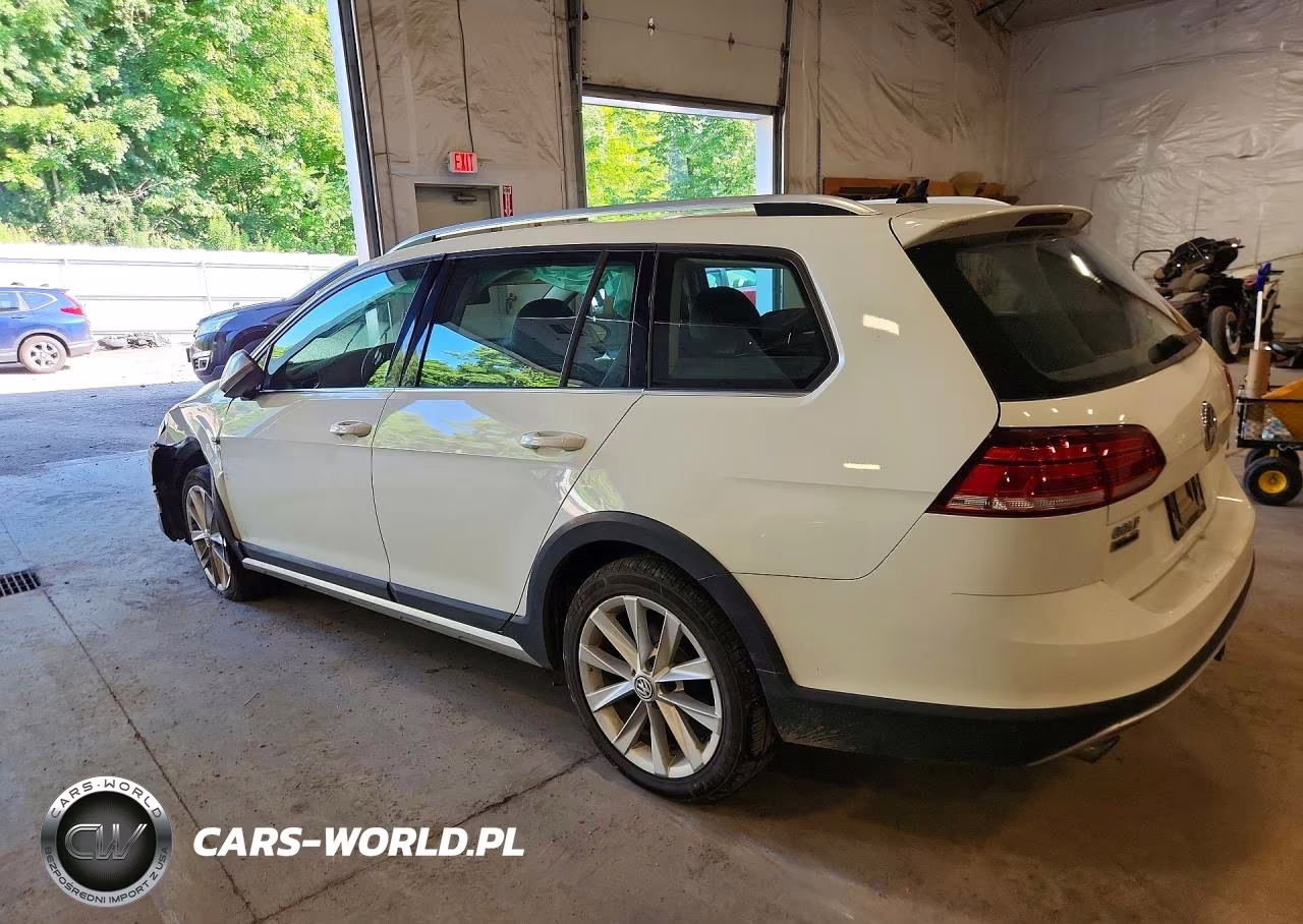 2018 Volkswagen Golf Alltrack S VIN:3VWH17AU5JM764058 - 2