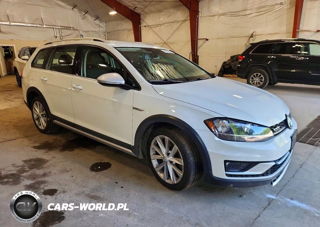 2018 Volkswagen Golf Alltrack S VIN:3VWH17AU5JM764058 - 4