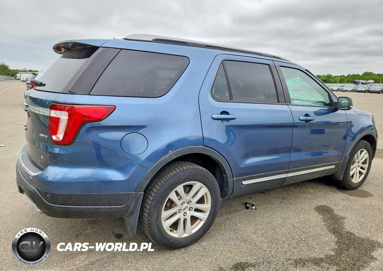 2018 Ford Explorer Xlt VIN:1FM5K8D86JGC38311 - 3