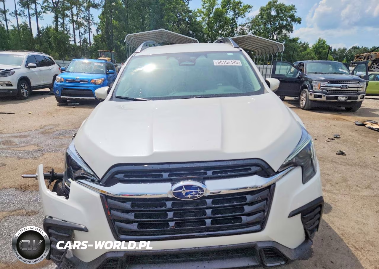 2025 Subaru Ascent Premium VIN:4S4WMADD8S3429918 - 5
