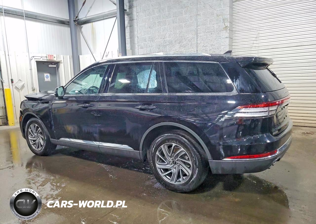 2023 Lincoln Aviator VIN:5LM5J6XC9PGL12978 - 2