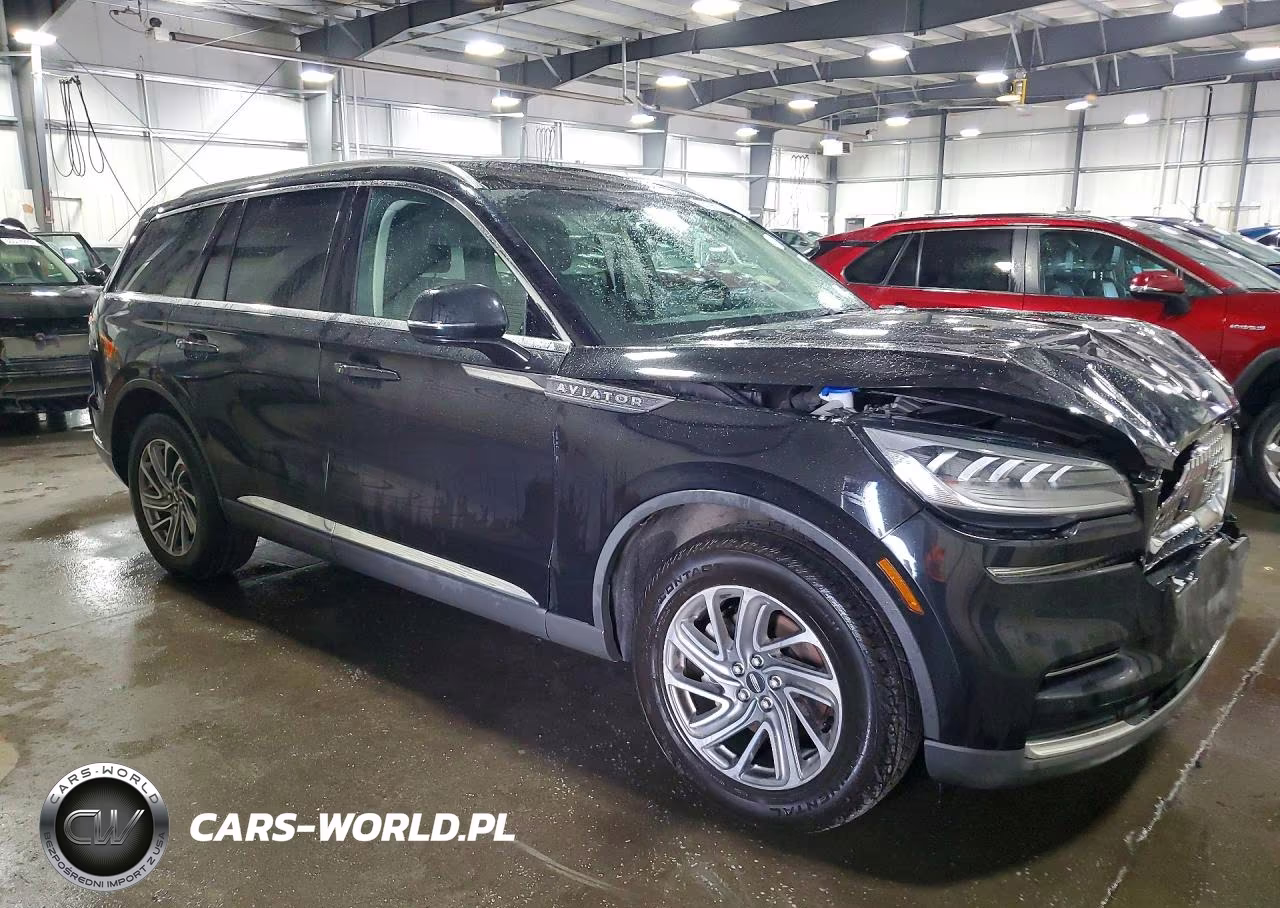 2023 Lincoln Aviator VIN:5LM5J6XC9PGL12978 - 4