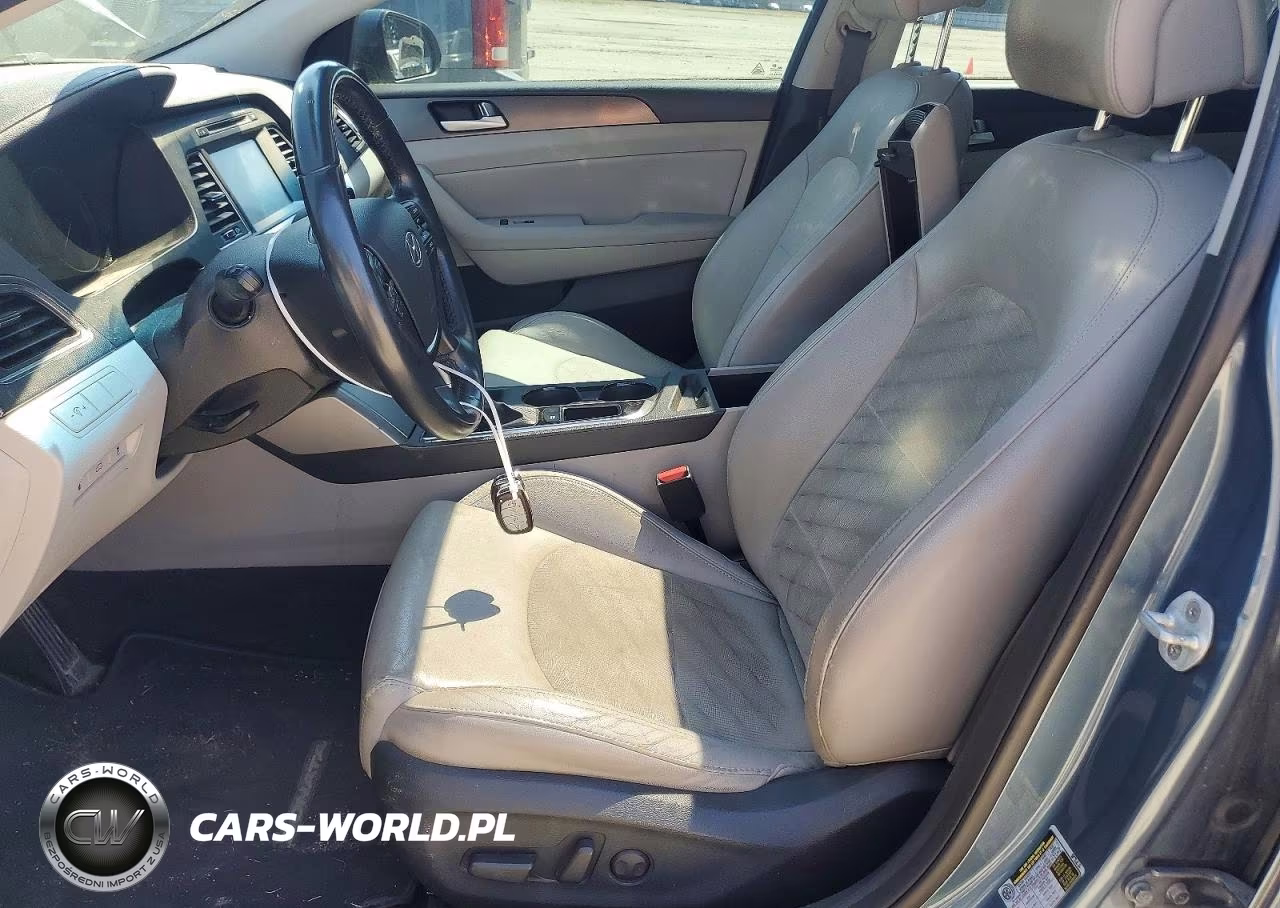 2016 Hyundai Sonata Sport VIN:5NPE34AF0GH430941 - 7