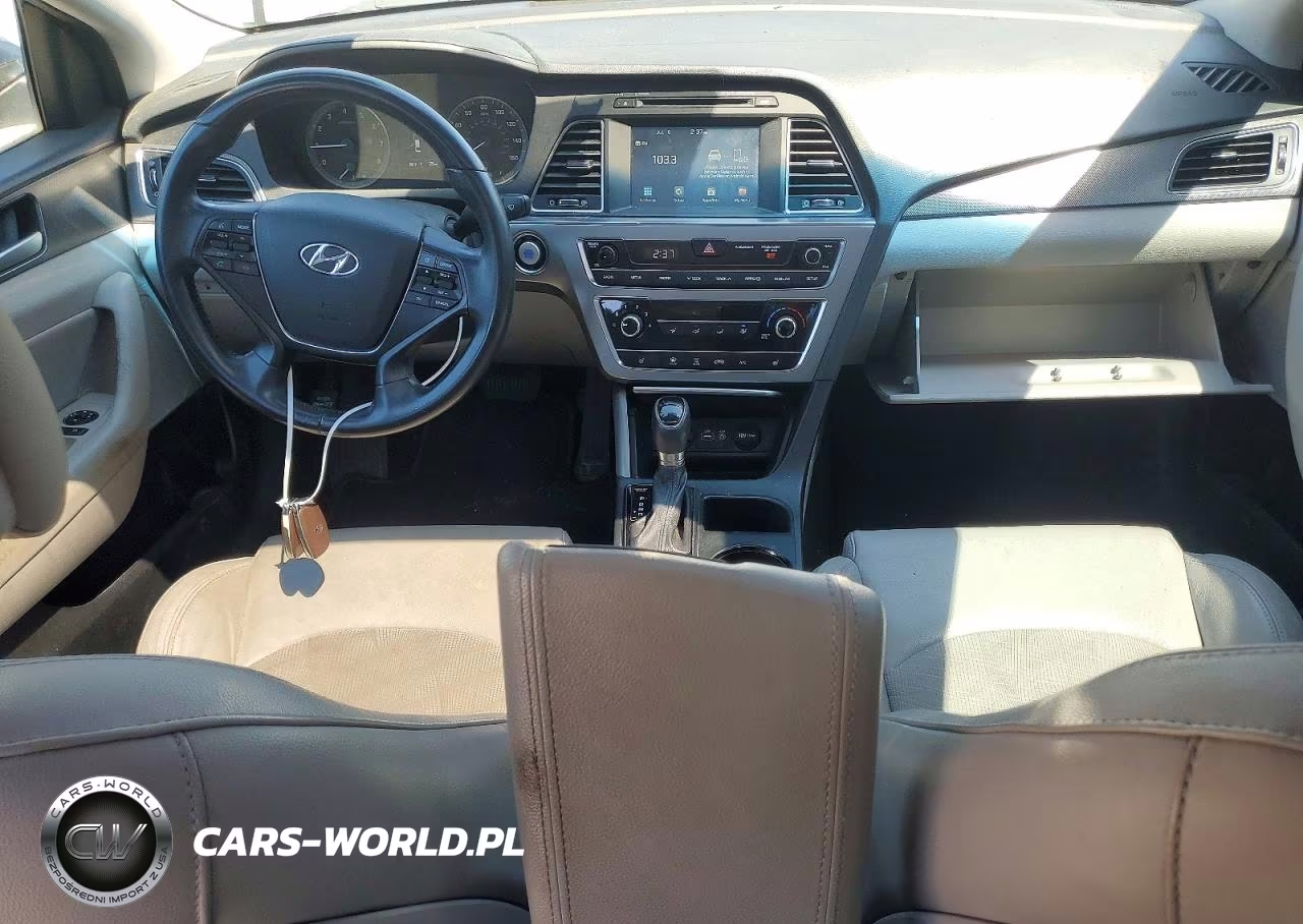 2016 Hyundai Sonata Sport VIN:5NPE34AF0GH430941 - 8