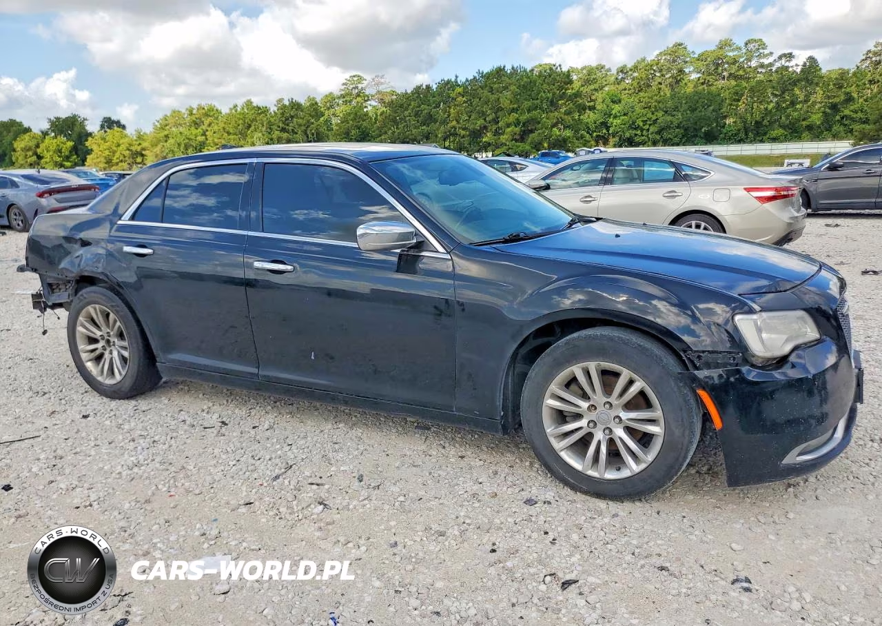 2016 Chrysler 300C VIN:2C3CCAEG2GH207094 - 4
