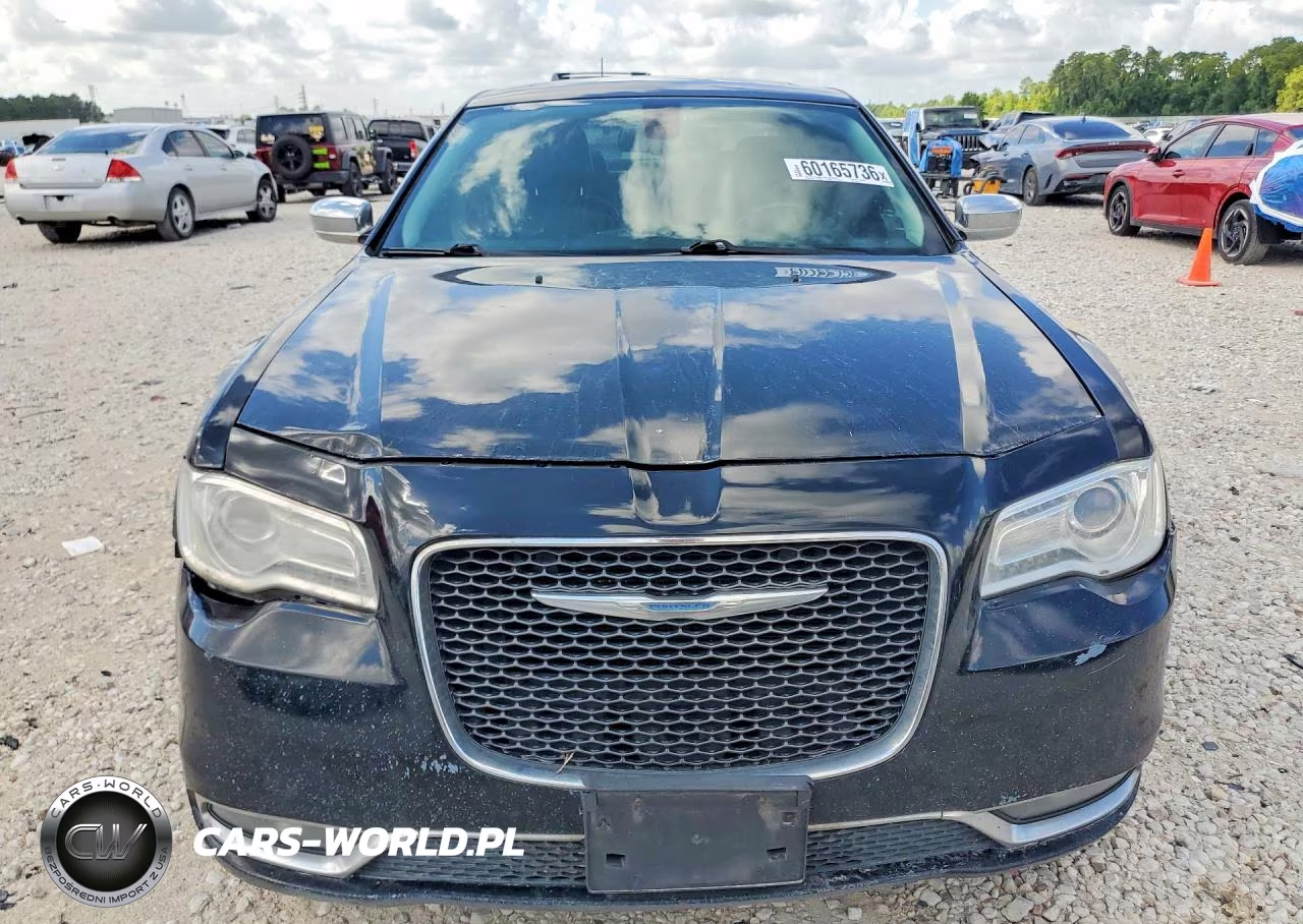 2016 Chrysler 300C VIN:2C3CCAEG2GH207094 - 5