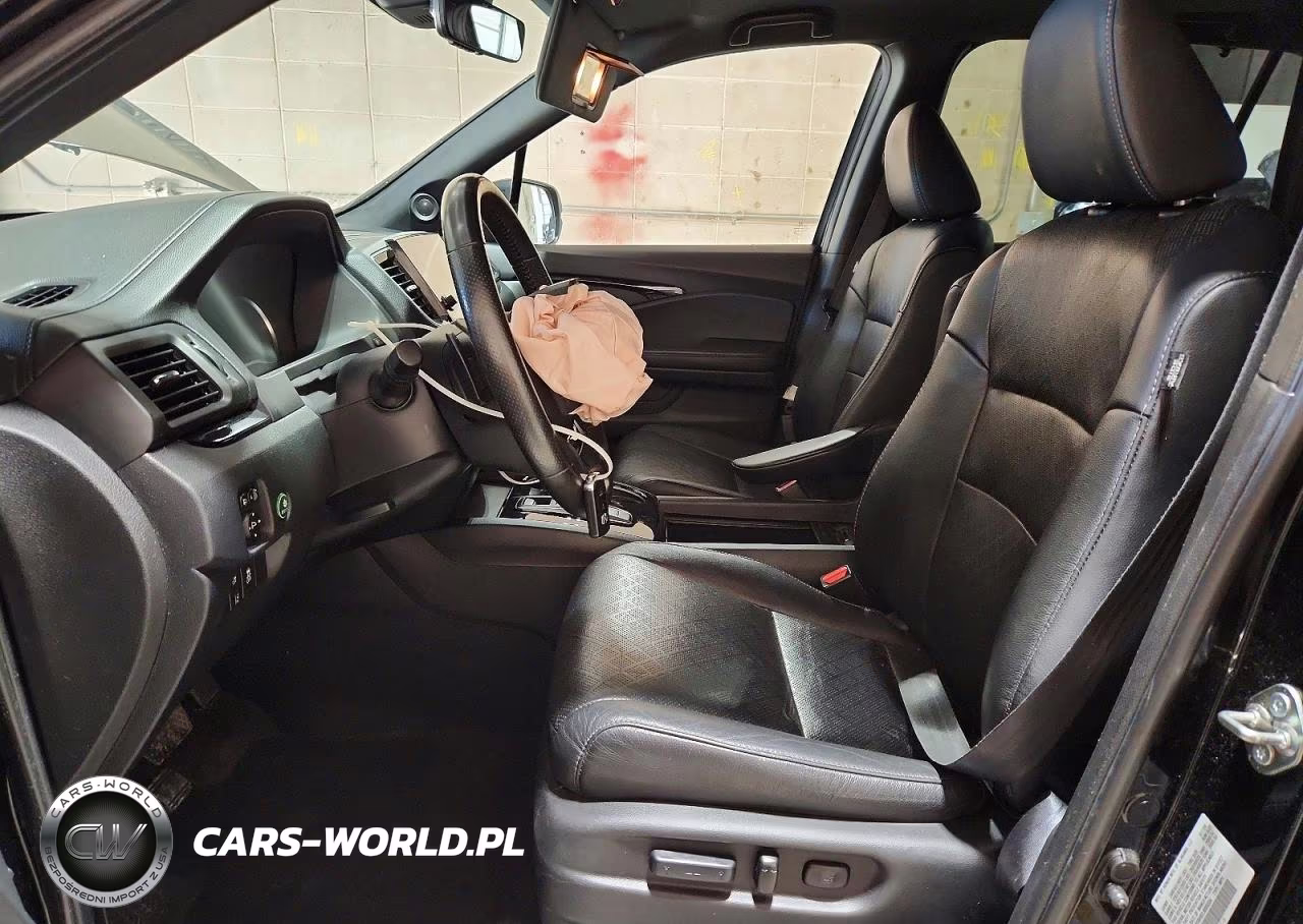 2020 Honda Passport Touring VIN:5FNYF8H97LB005334 - 7