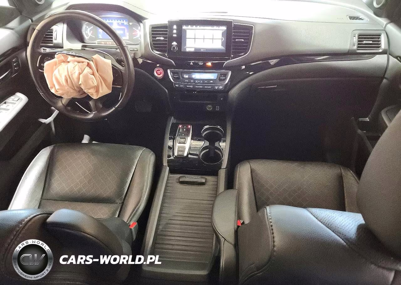 2020 Honda Passport Touring VIN:5FNYF8H97LB005334 - 8