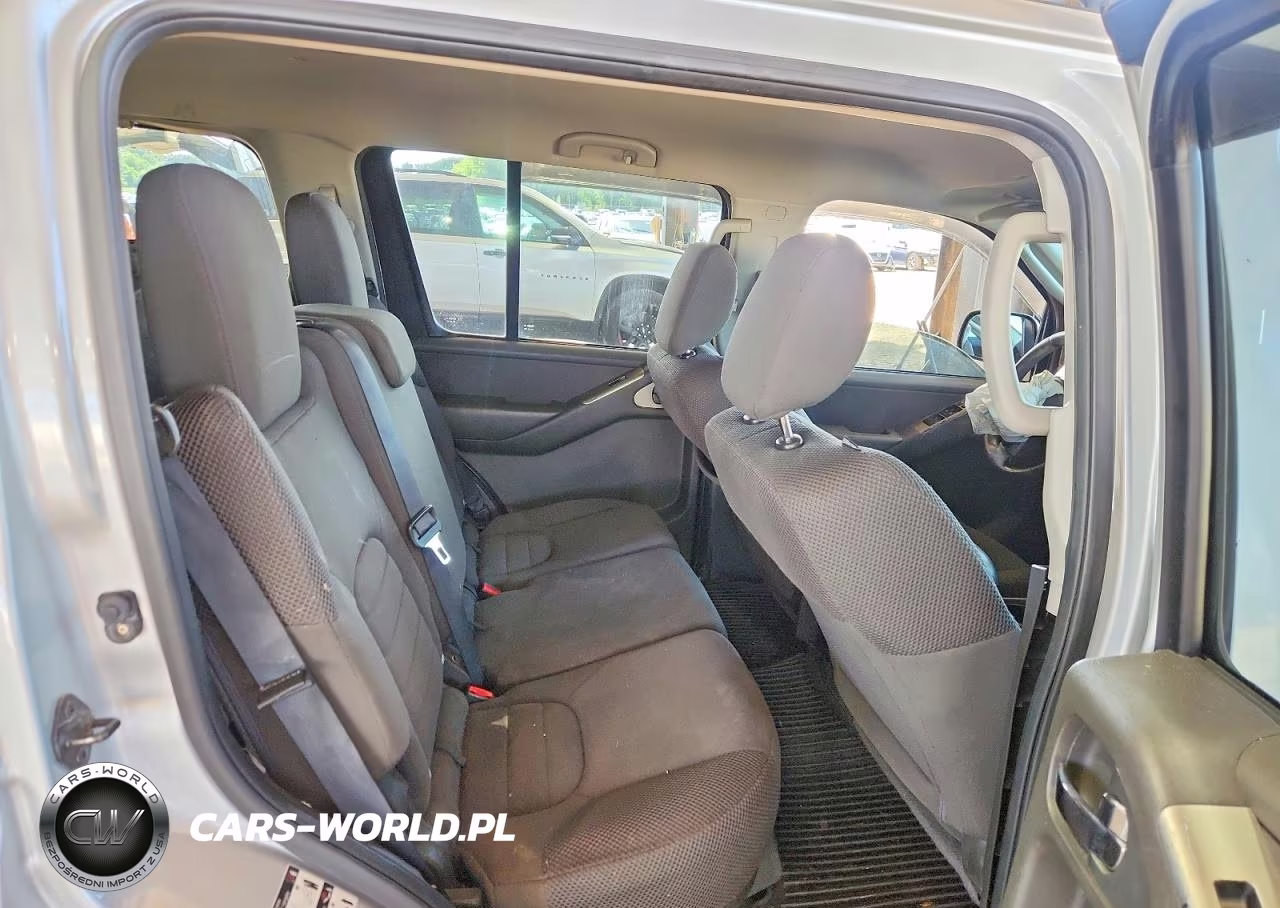 2012 Nissan Pathfinder S VIN:5N1AR1NN7CC612716 - 11
