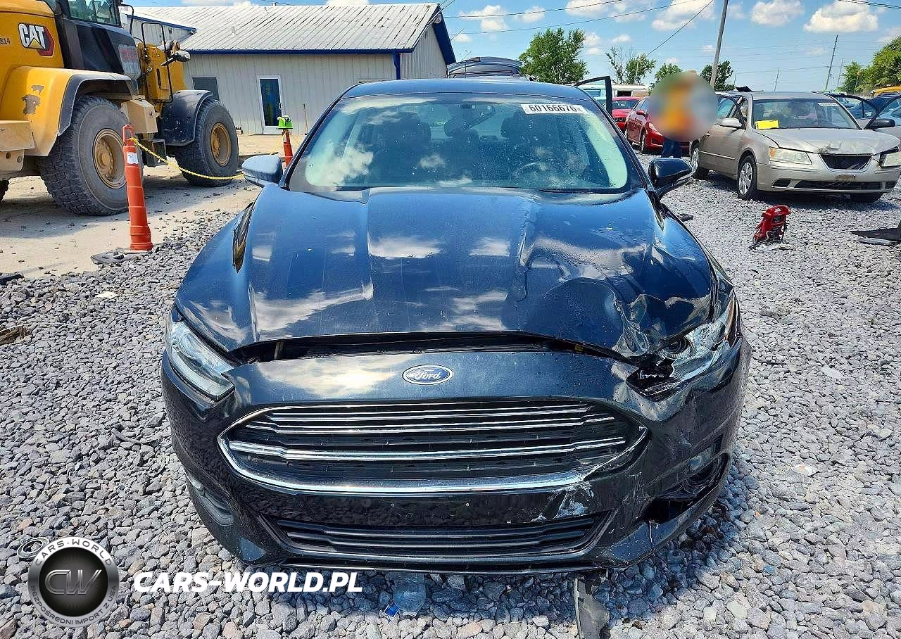 2015 Ford Fusion Se Phev VIN:3FA6P0PU8FR291392 - 5