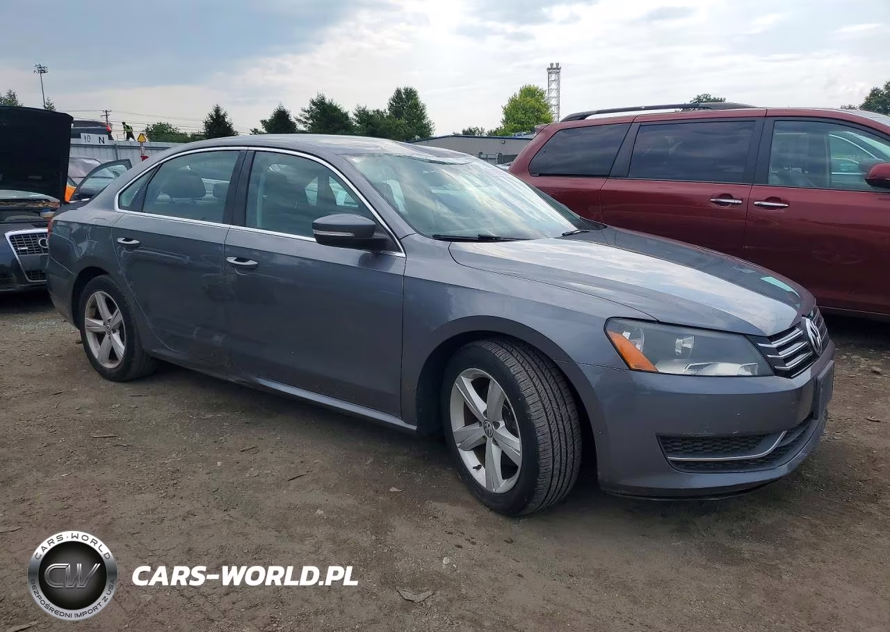 2013 Volkswagen Passat Se VIN:1VWBP7A31DC061848 - 4