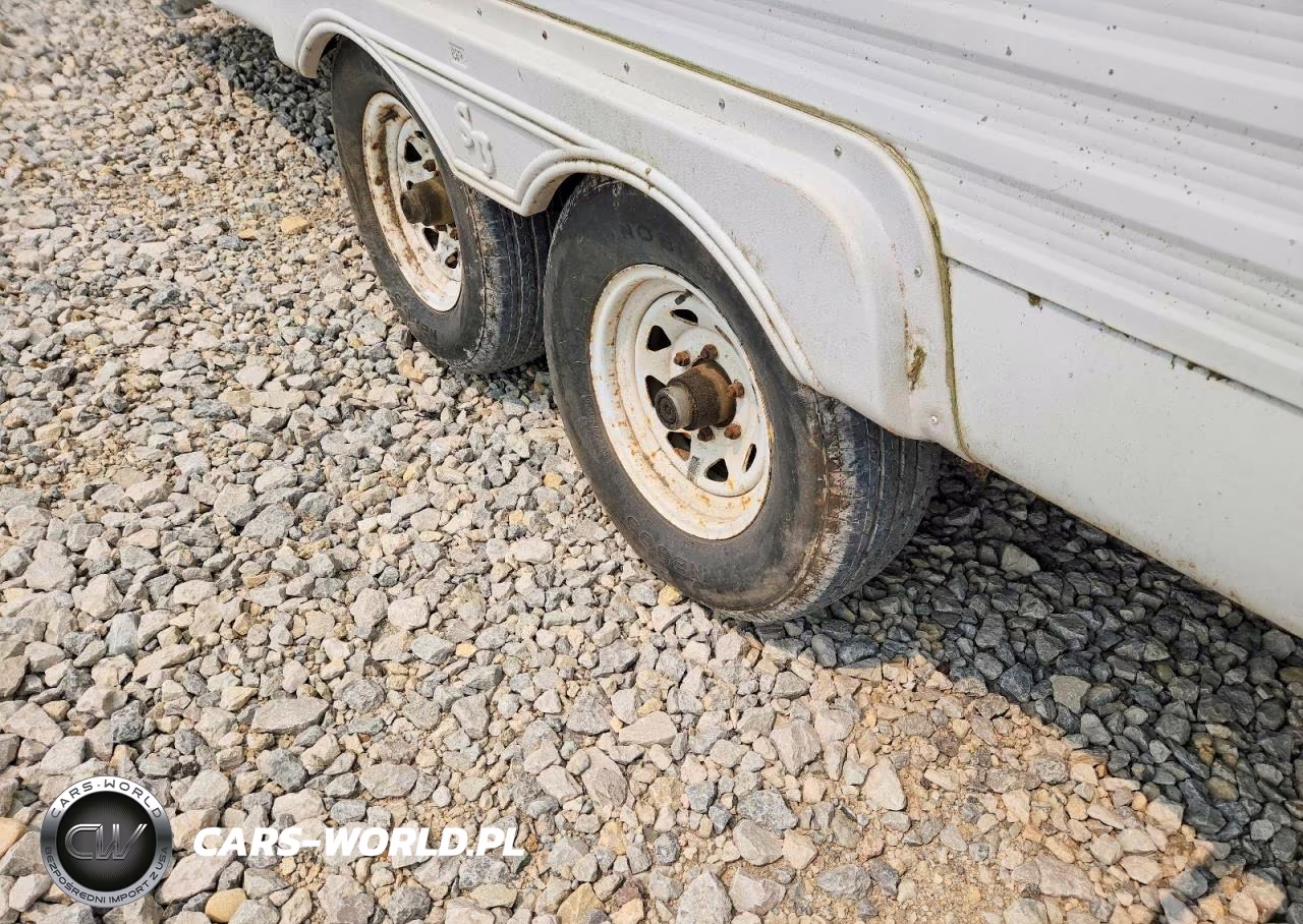 1996 Sunny Brook Camper VIN:4UBBS0P27T1W04471 - 8