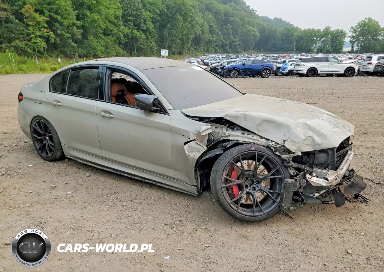 2021 BMW M5 VIN:WBS83CH04MCG40583 - 4
