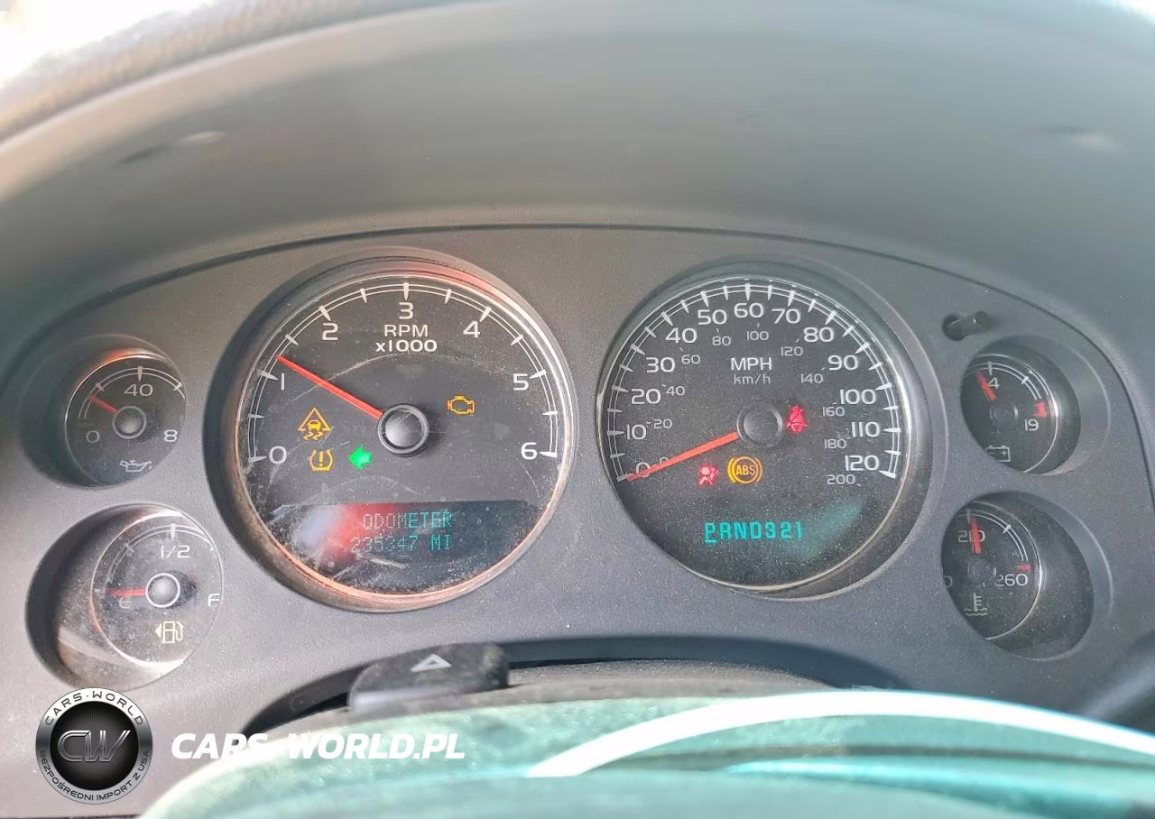 2007 Chevrolet Tahoe K1500 VIN:1GNFK13067R309295 - 9