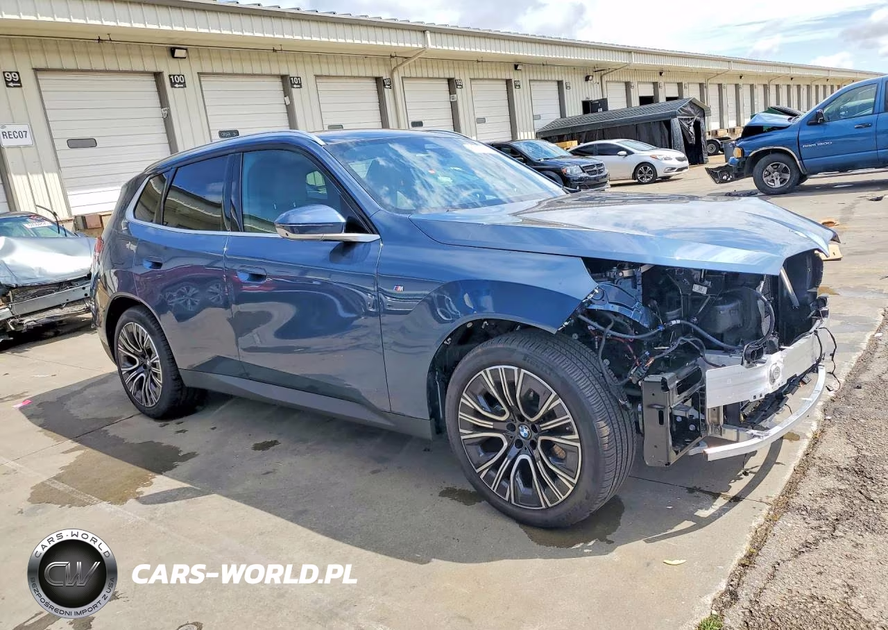 2025 BMW X3 30 xDrive VIN:5UX53GP08S9Z75709 - 4