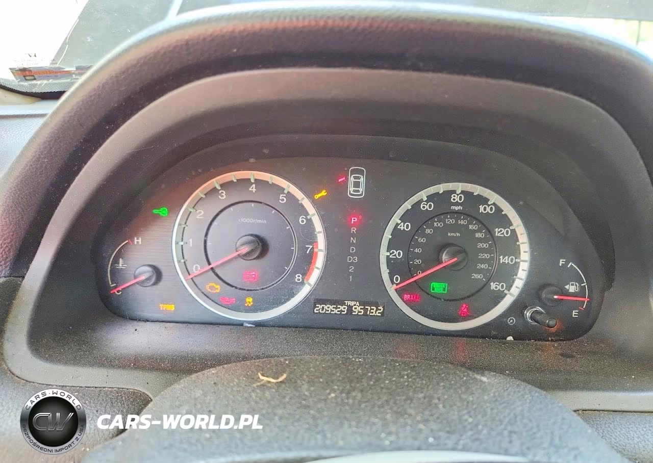 2011 Honda Accord Lx VIN:1HGCP2F34BA069147 - 9