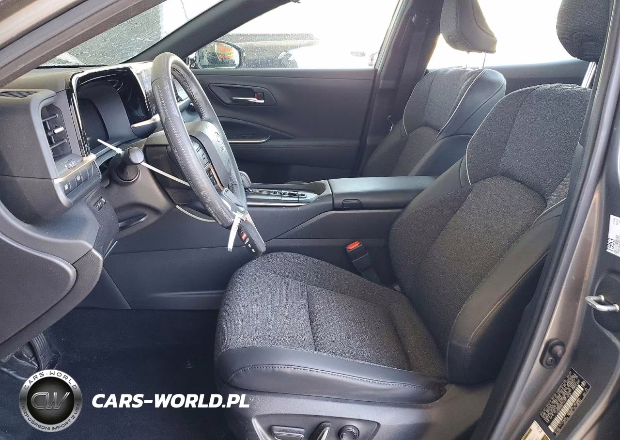 2023 Toyota Crown Xle VIN:JTDAAAAF1P3017618 - 7