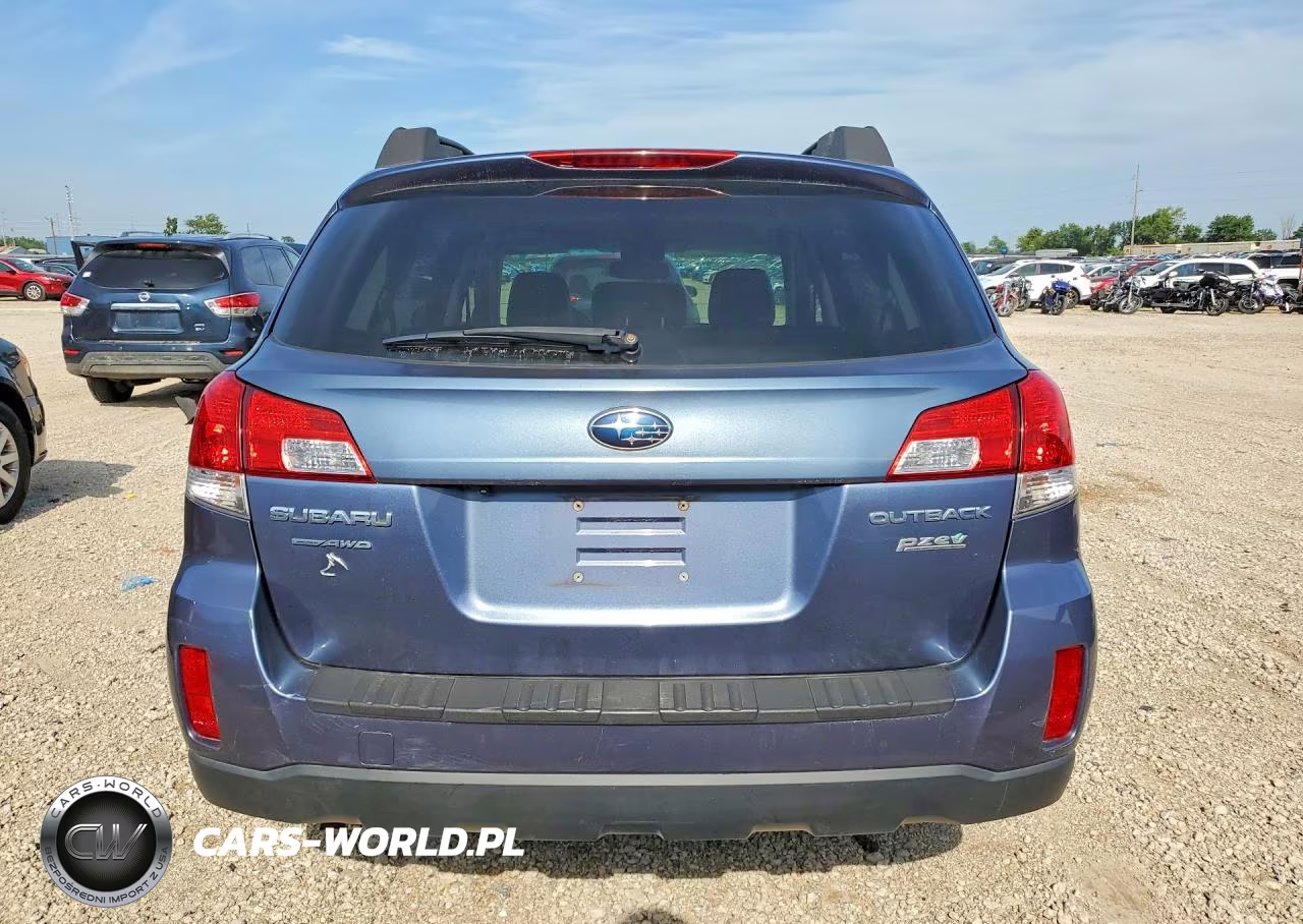 2013 Subaru Outback 2.5I Premium VIN:4S4BRBGC4D3233146 - 6
