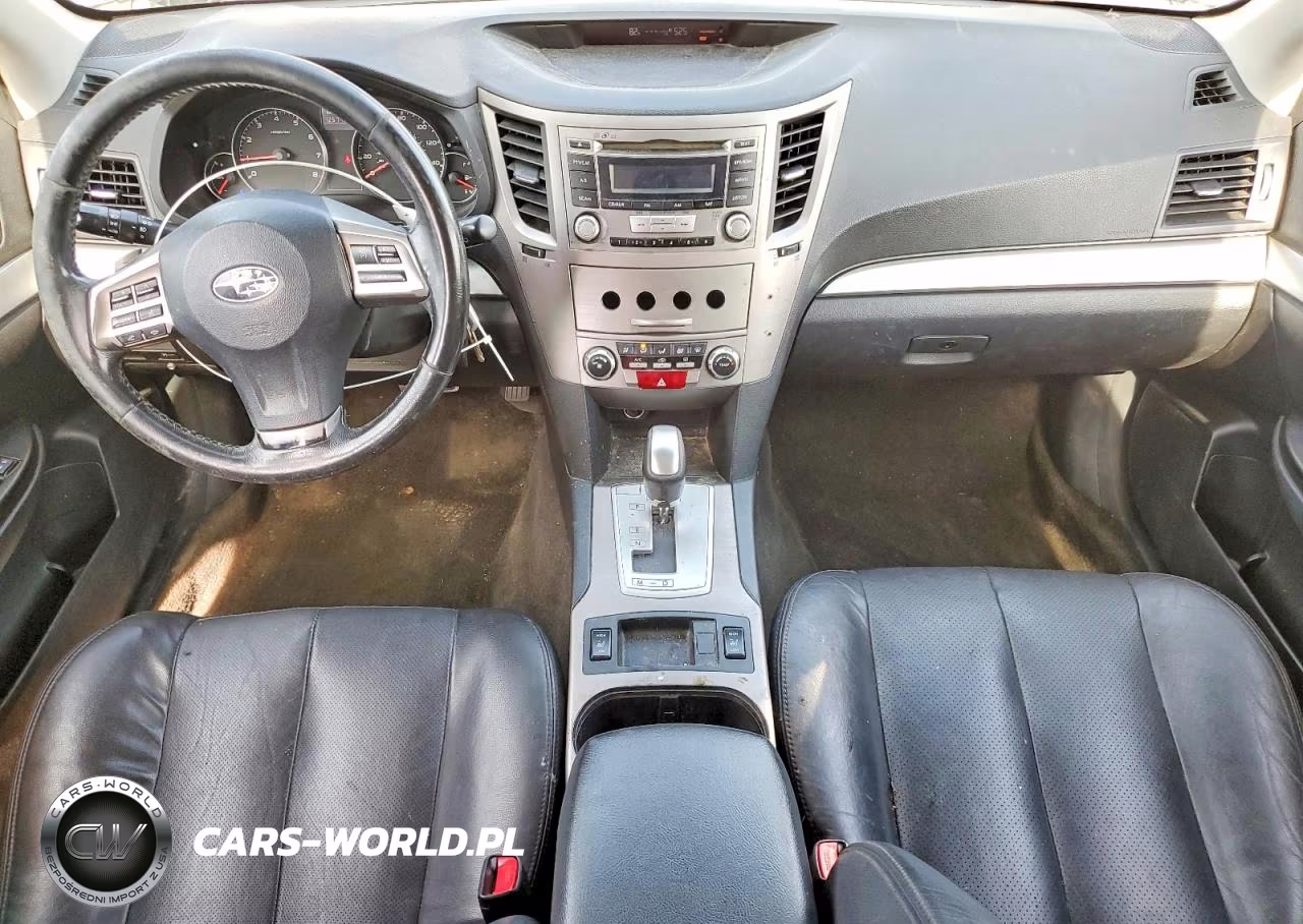 2013 Subaru Outback 2.5I Premium VIN:4S4BRBGC4D3233146 - 8