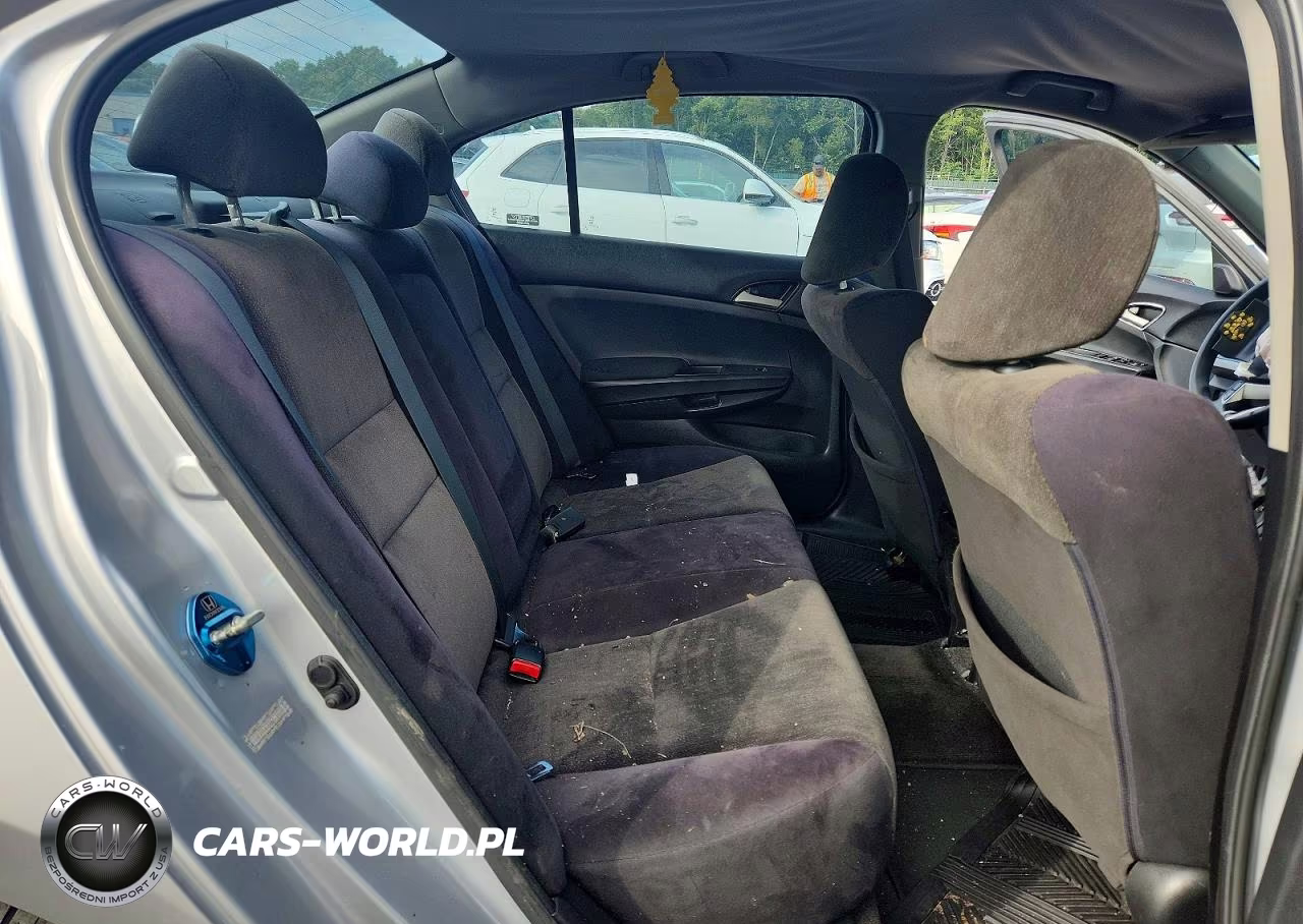2010 Honda Accord Lxp VIN:1HGCP2F4XAA100831 - 10
