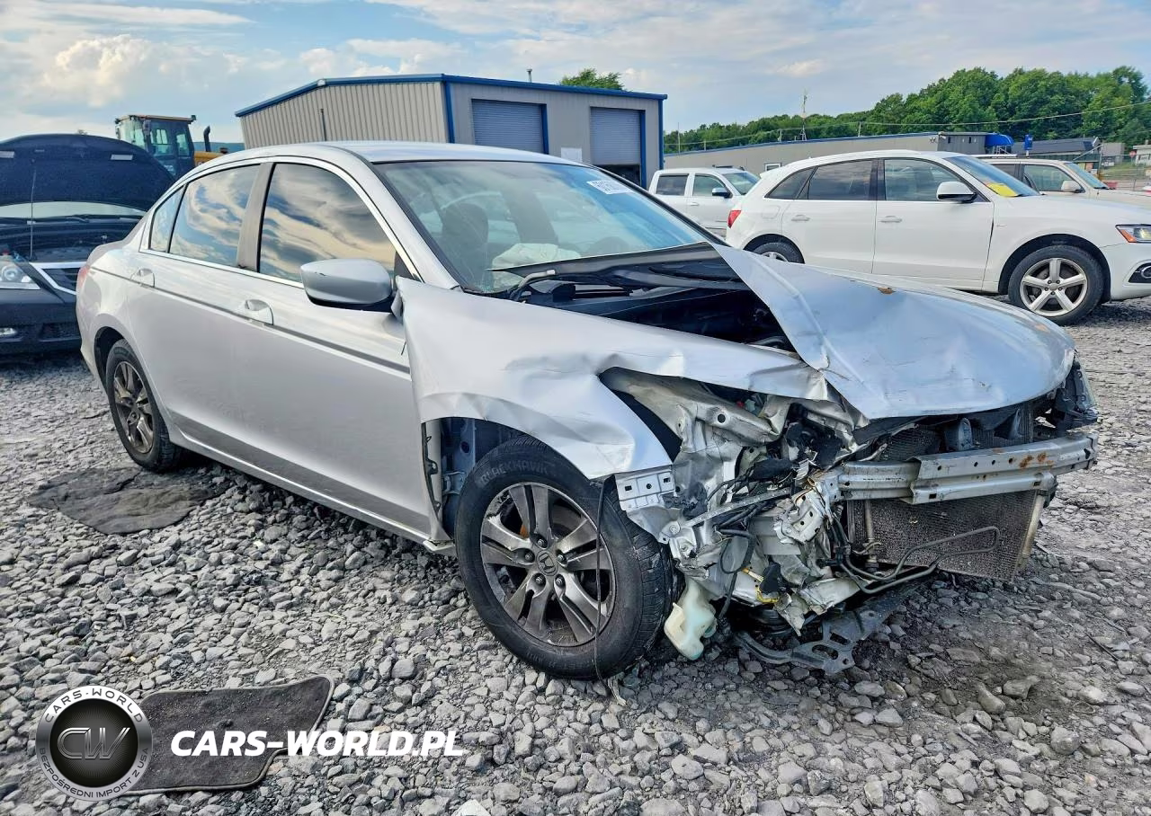 2010 Honda Accord Lxp VIN:1HGCP2F4XAA100831 - 4