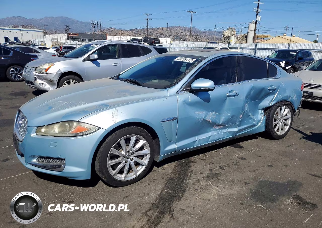 2013 Jaguar Xf – zdjęcie 1 z 12