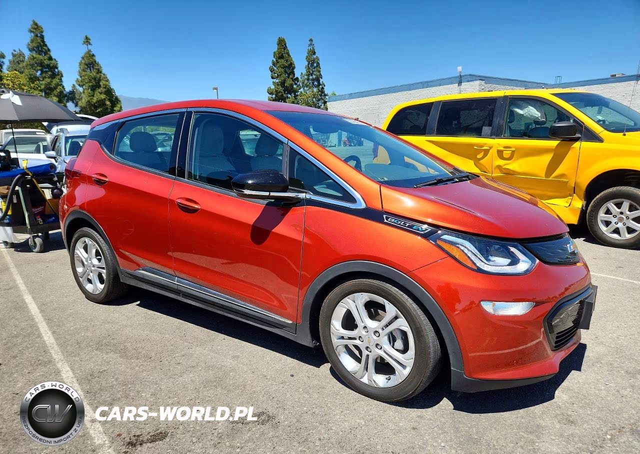 2020 Chevrolet Bolt Ev Lt VIN:1G1FY6S01L4111651 - 4