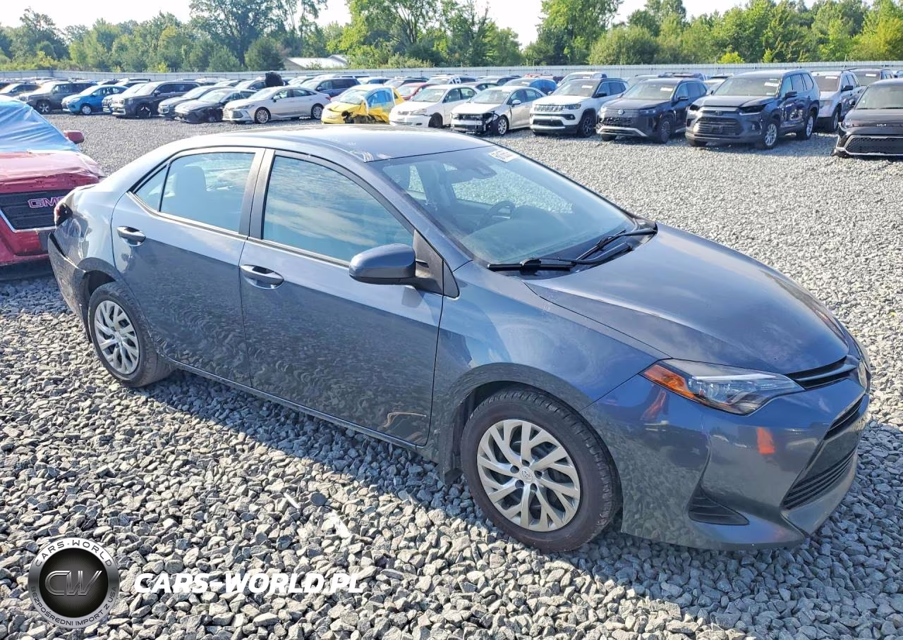 2019 Toyota Corolla VIN:2T1BURHE1KC179434 - 4