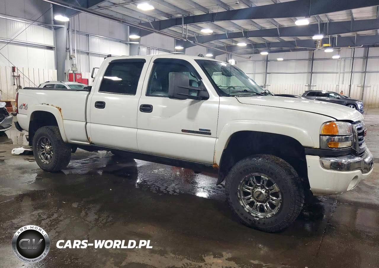 2005 GMC Sierra K2500 Heavy Duty VIN:1GTHK23215F851461 - 4
