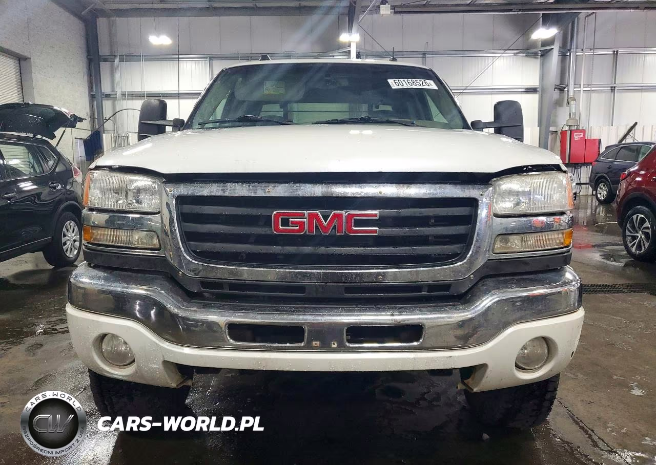 2005 GMC Sierra K2500 Heavy Duty VIN:1GTHK23215F851461 - 5