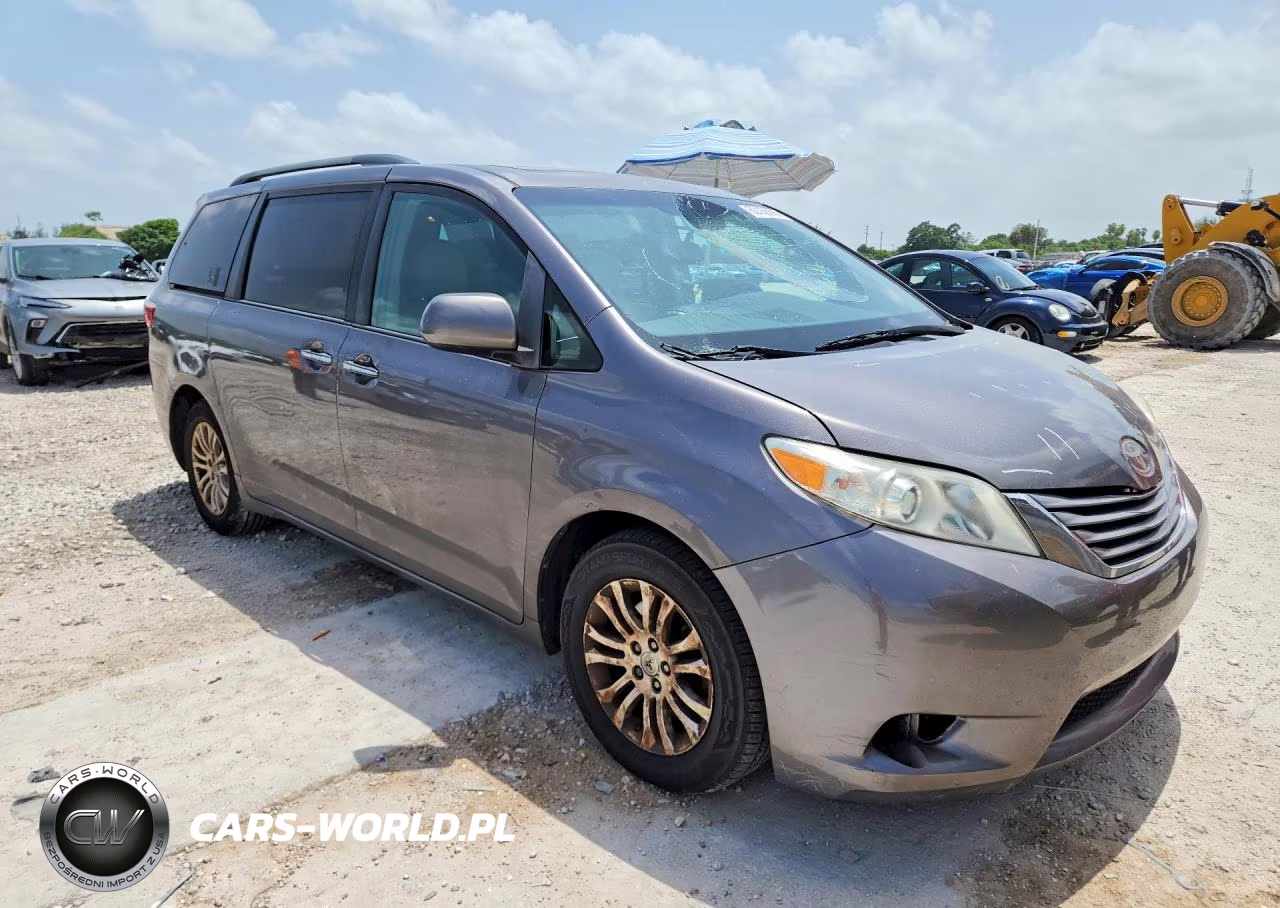 2016 Toyota Sienna Xle Premium 8-Passenger VIN:5TDYK3DC0GS721834 - 4