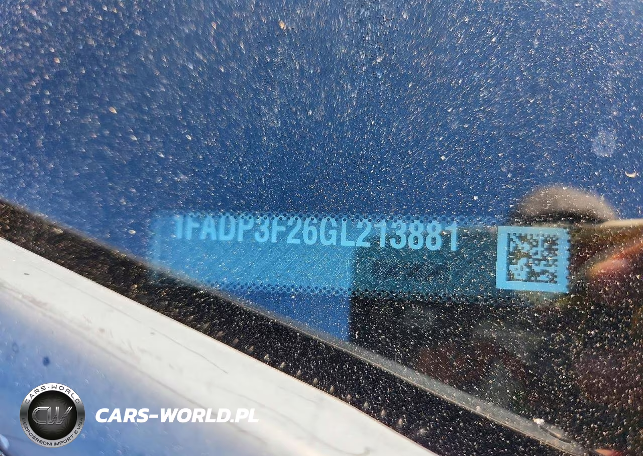 2016 Ford Focus Se VIN:1FADP3F26GL213881 - 12